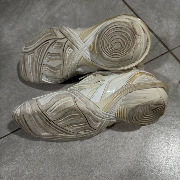 Balenciaga Tyrex Sneaker - Picture 4 of 10